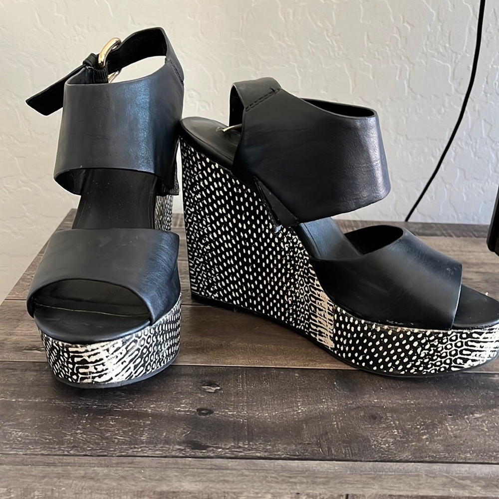 Snake print wedges